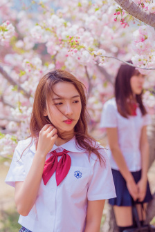《桌球上的艳遇》免费观看